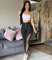 Leggins con trasparencia lateral