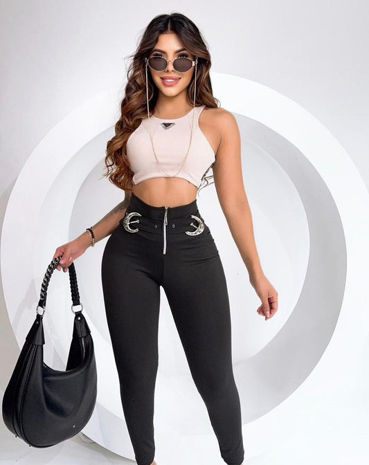 Leggins Suplex